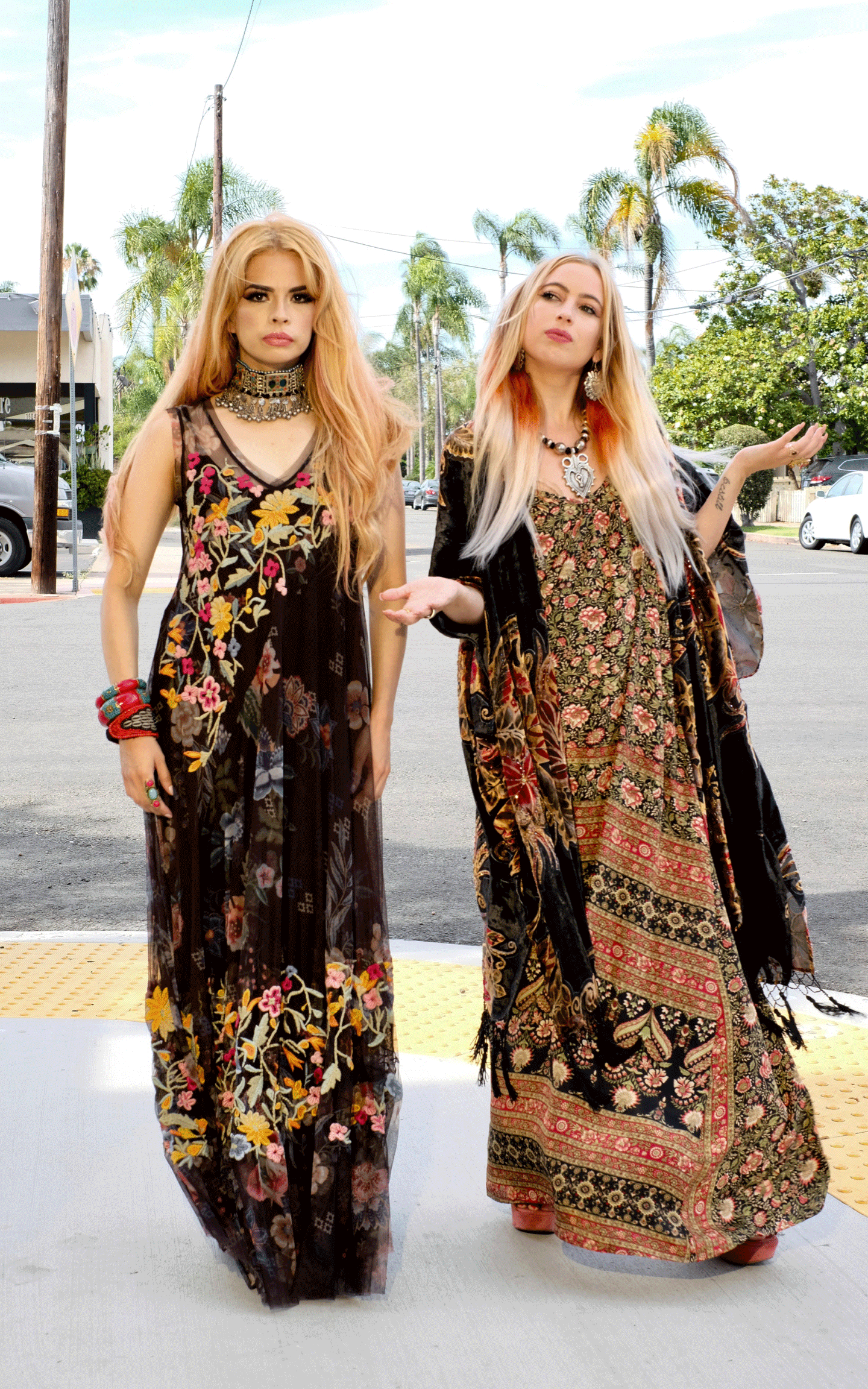 DRESSES