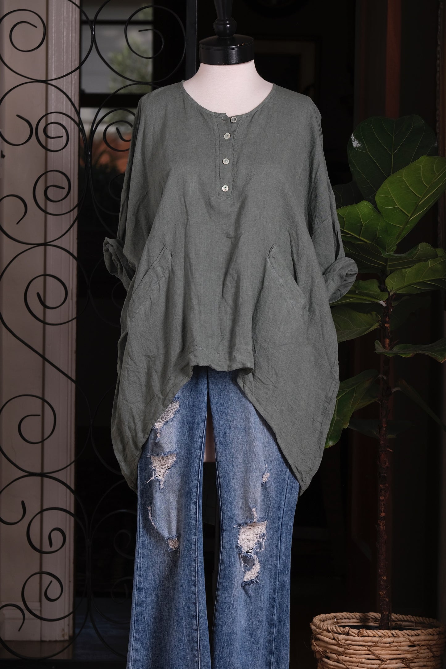 High Low Linen Top in Eucalyptus