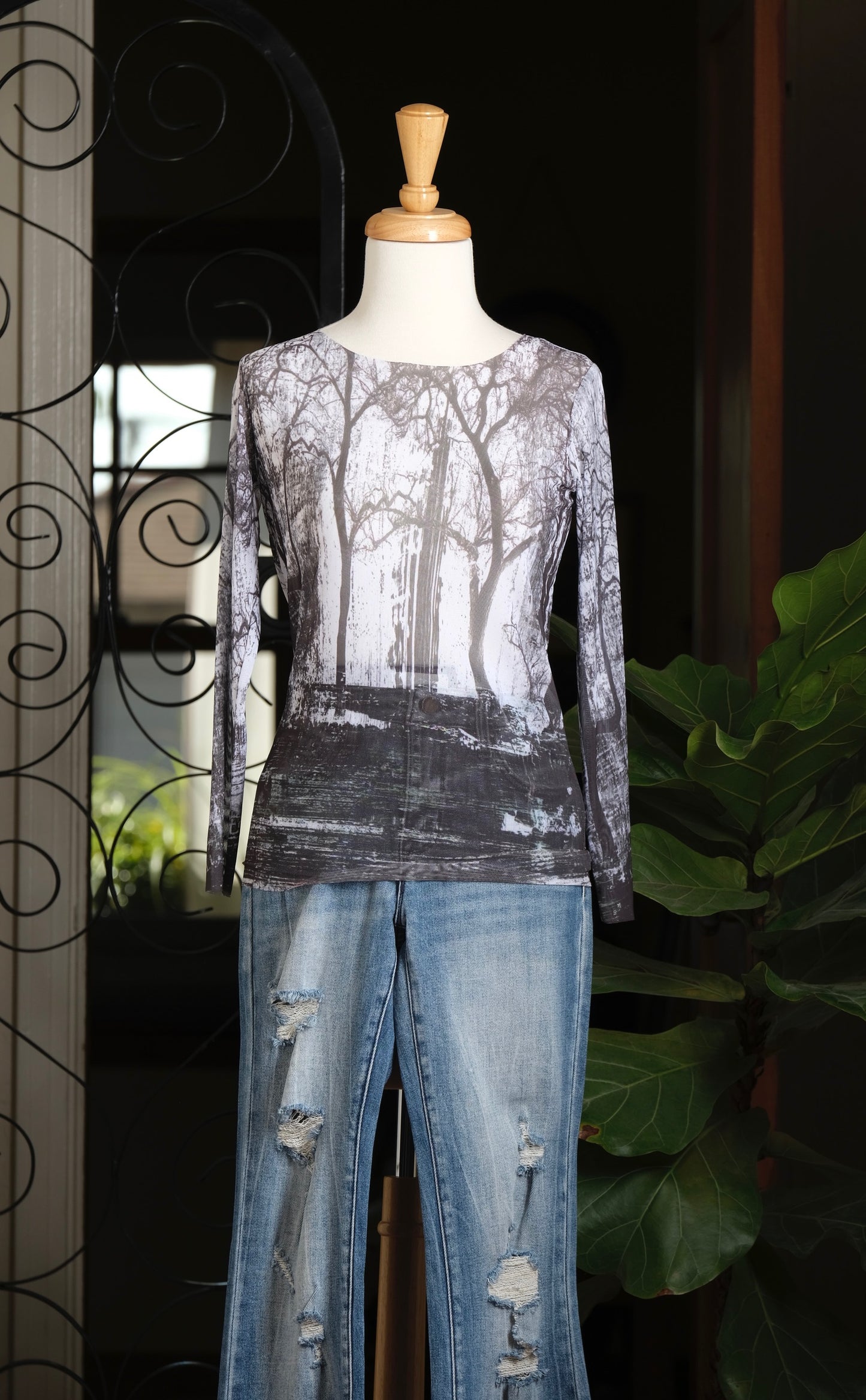 Nude Mesh T in Shadow Tree