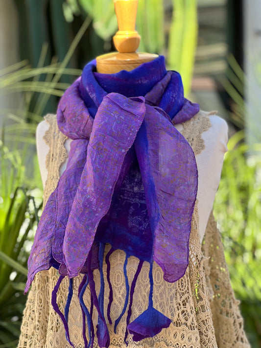 Lotus Scarf in Deep Purple