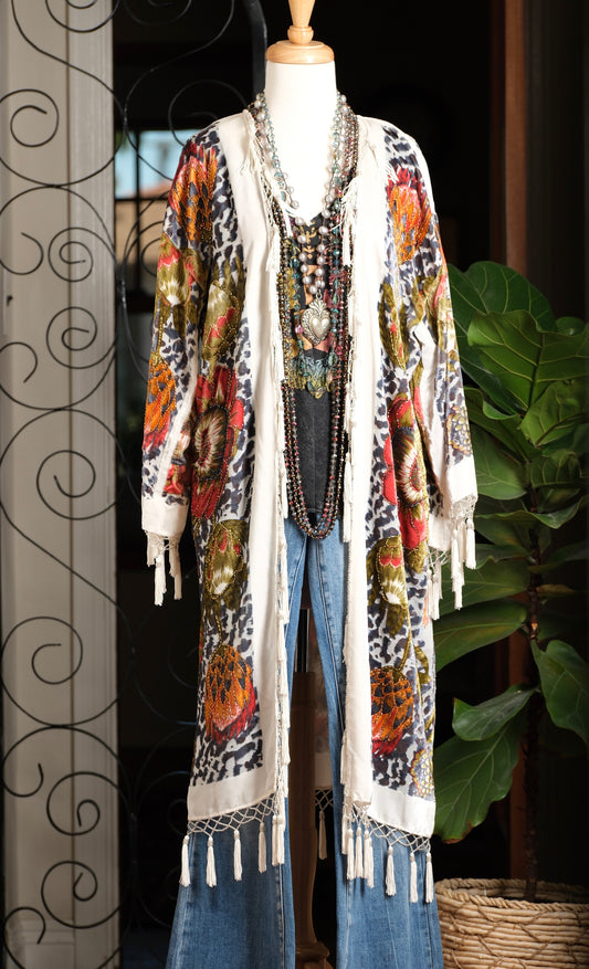 Burnout Velvet Duster in Winter Garden – Chateau Bel Age Boutique