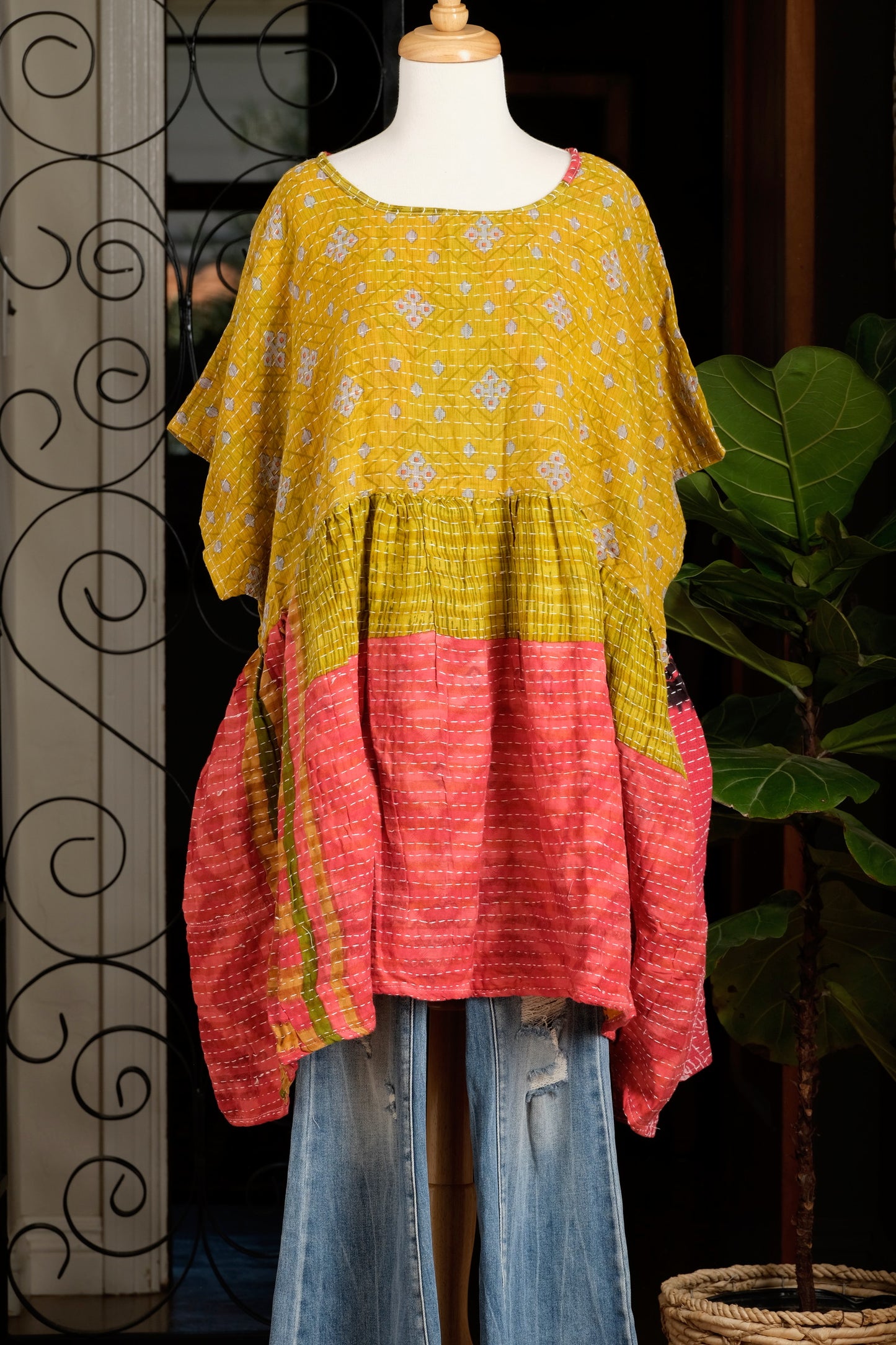 Daydreamer Mini in Citrus Coral