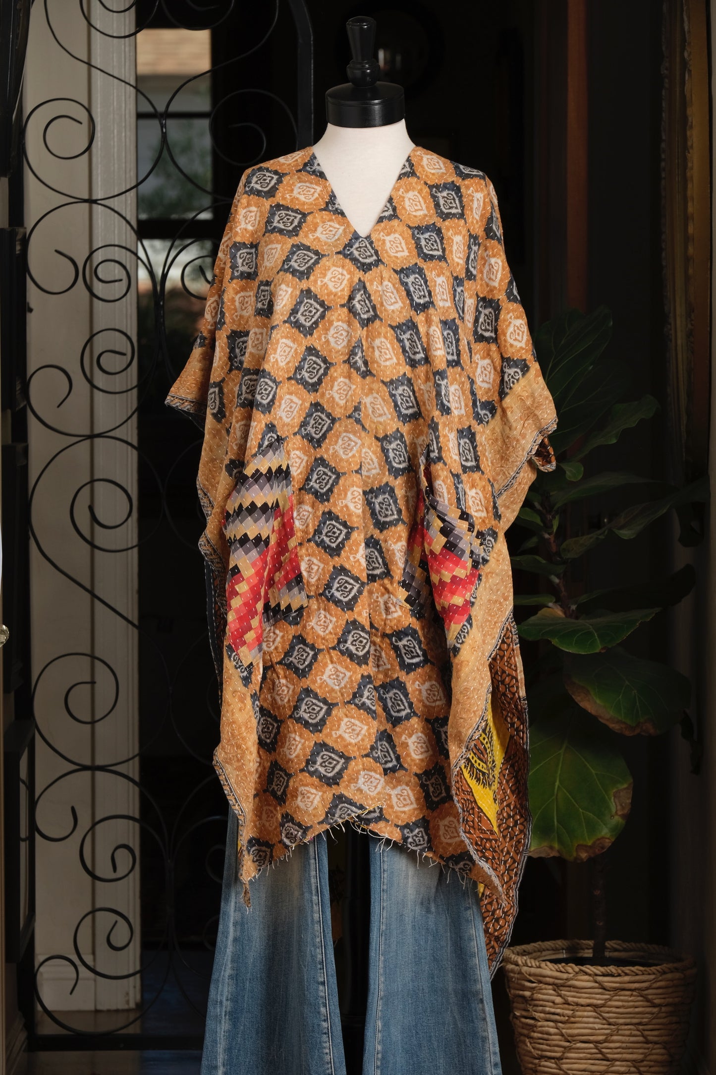Kantha Split Tunic in Mystic Mustard