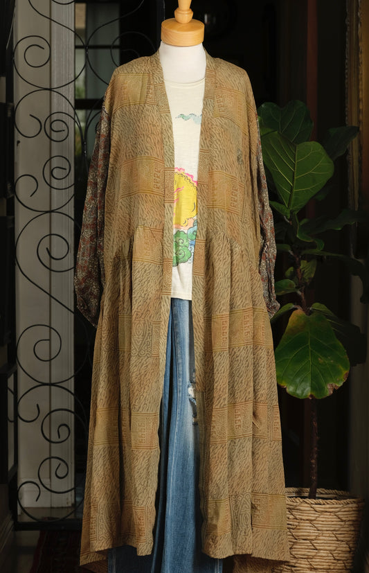 Evermore Duster in Fairytale Taupe – Chateau Bel Age Boutique
