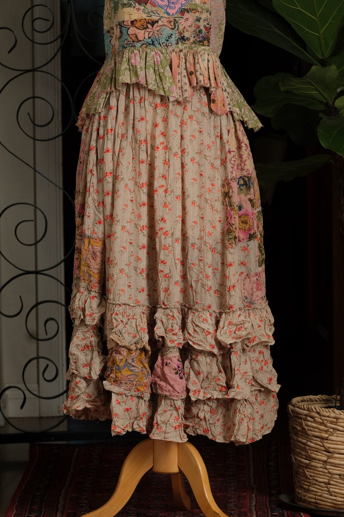 Blossom Skirt in Orange Flower – Chateau Bel Age Boutique