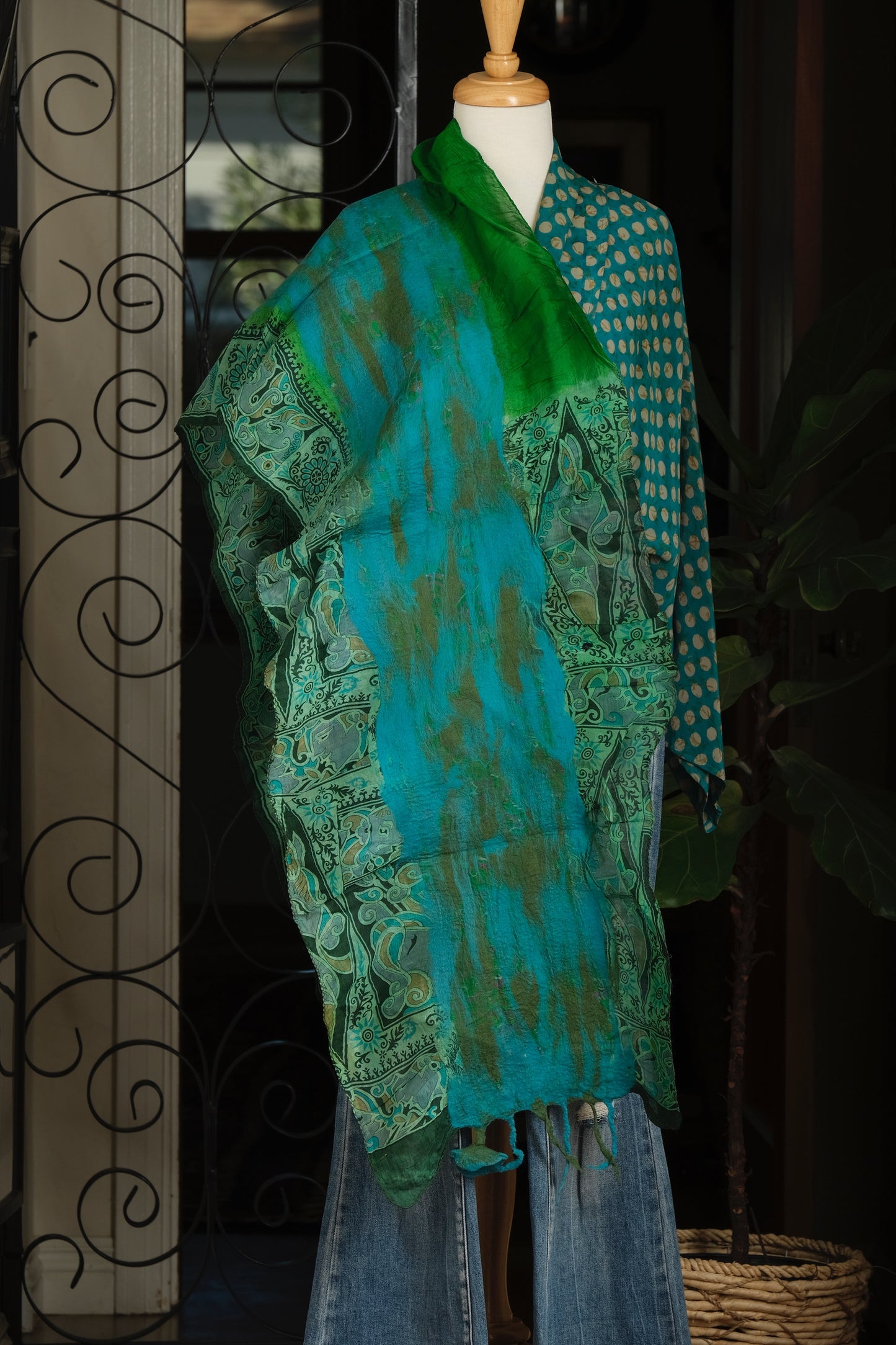 Lotus Scarf in Emerald Border