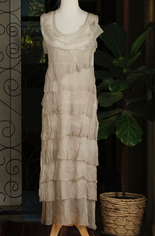 Zelda Dress in Oyster