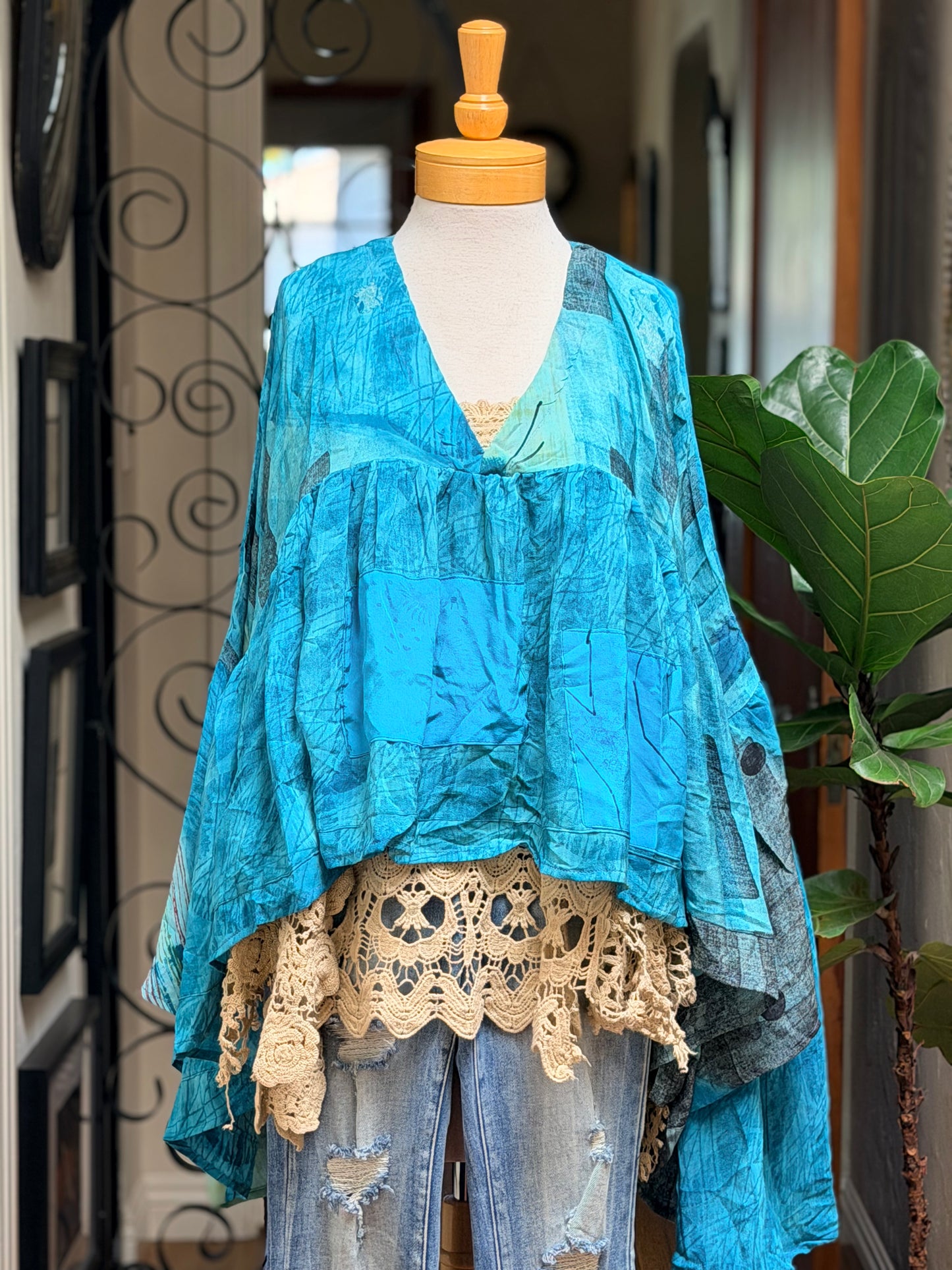 Gold Dust Crop Top in Modern Turquoise Long Sleeve