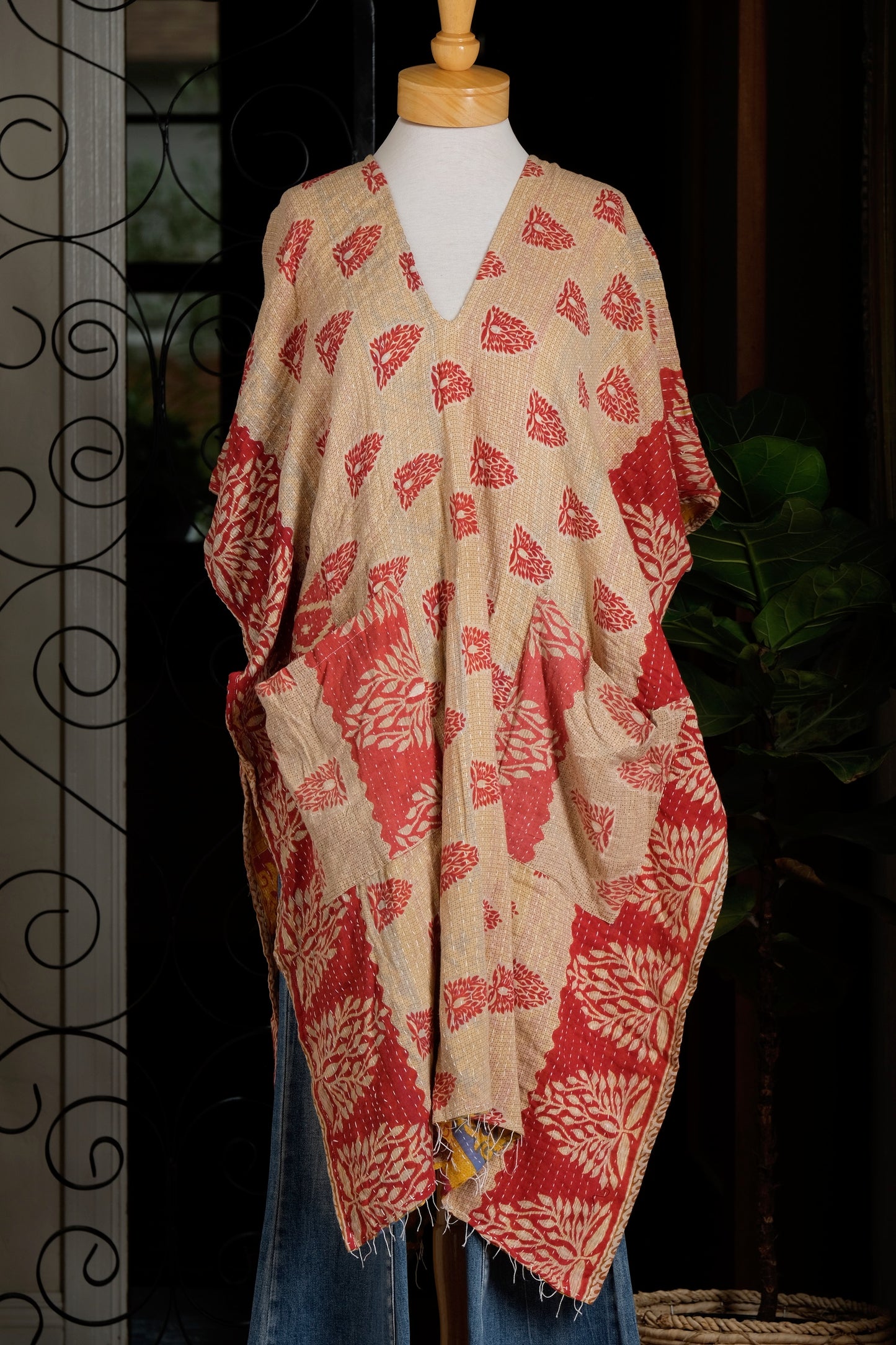 Kantha Split Tunic in Red Border