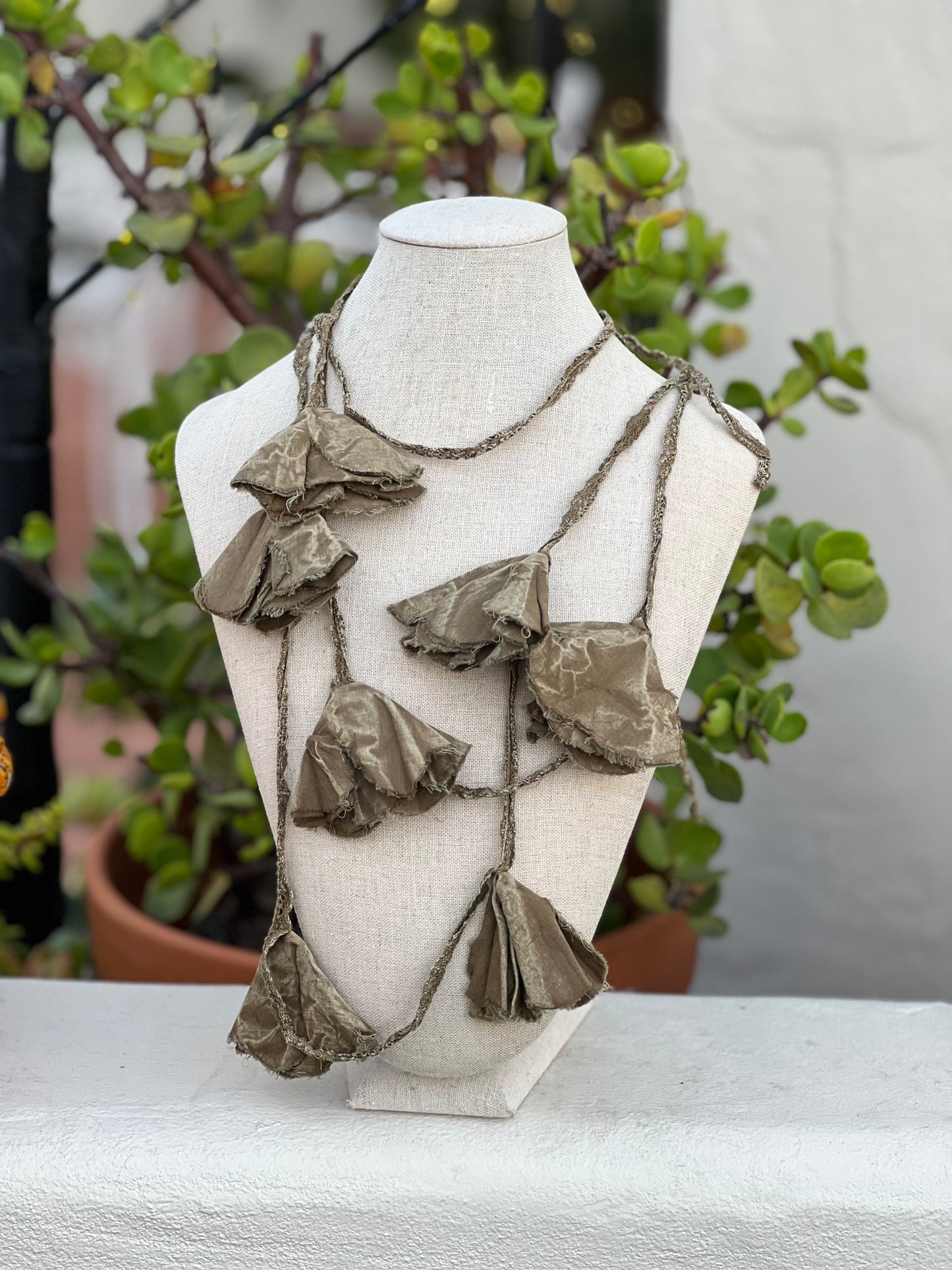 Ginko Necklace in Peanut