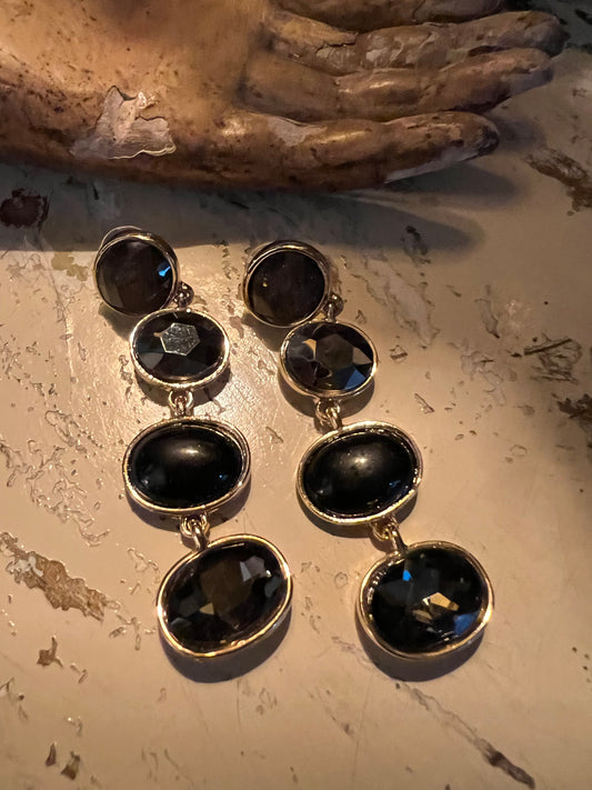 Smoke and Mist Dangle Earring