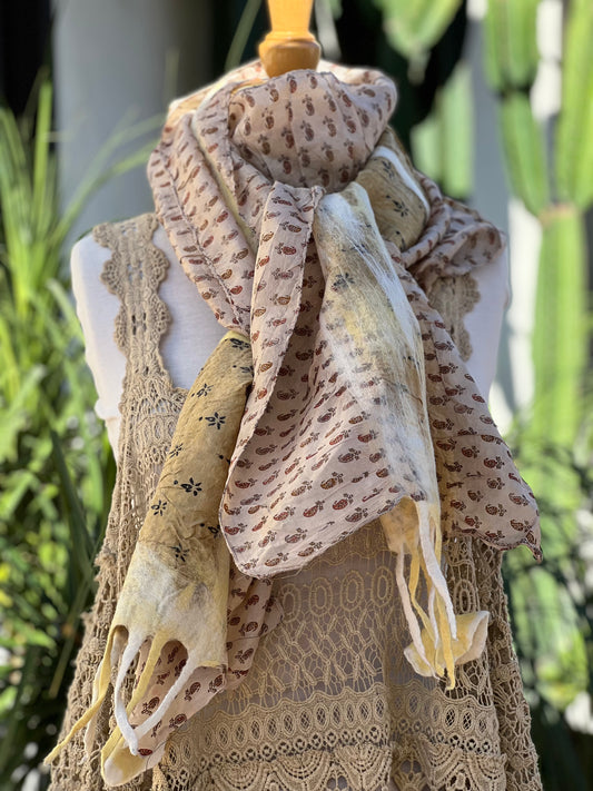 Lotus Scarf in Desert Flower