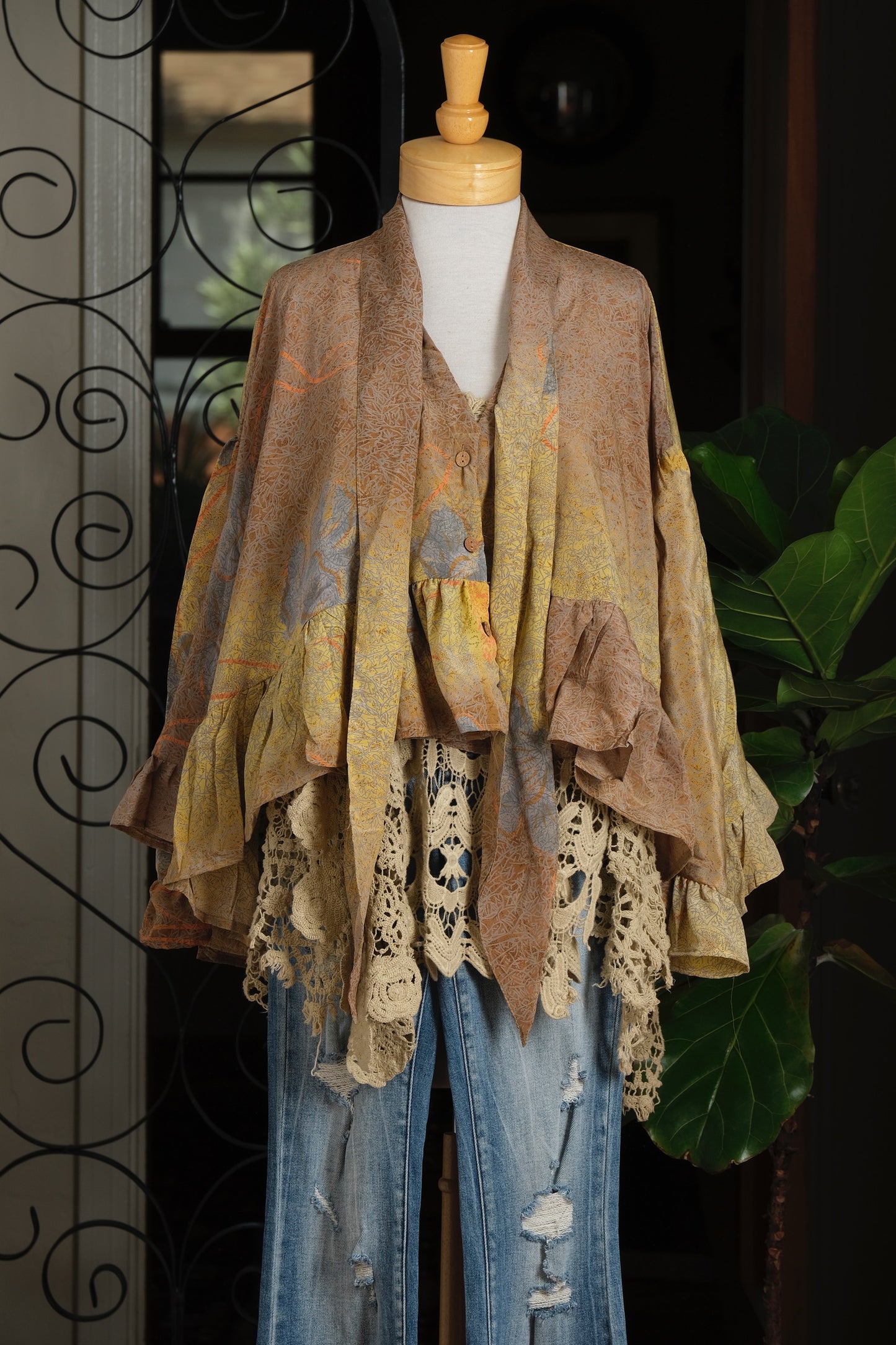 Ruffled Gypsy Top in Blushing Iris