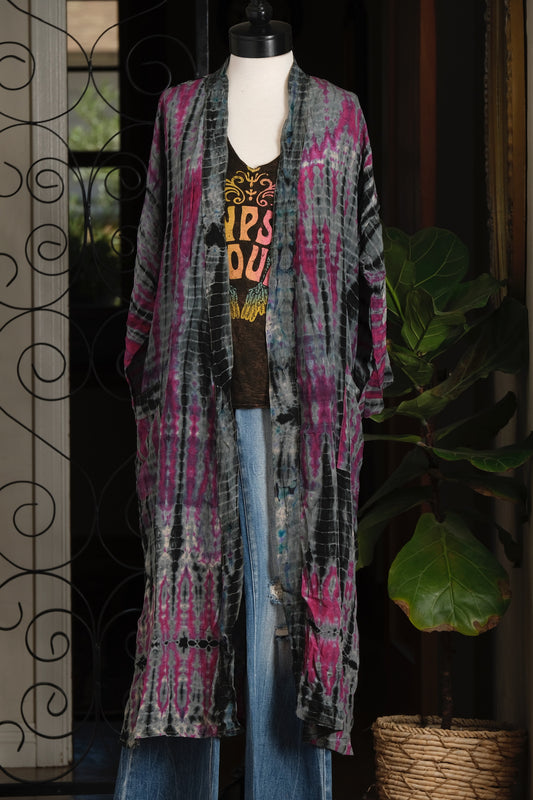 Smoke Duster in Fuchsia Cloud