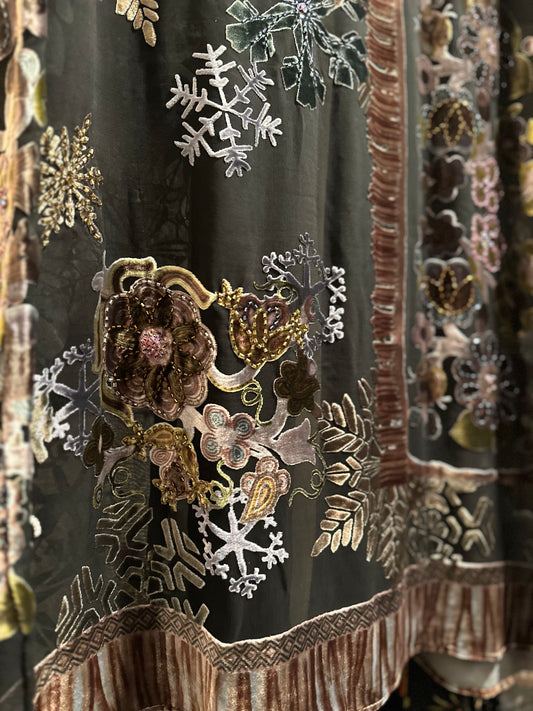 Burnout Velvet in Snow Flake