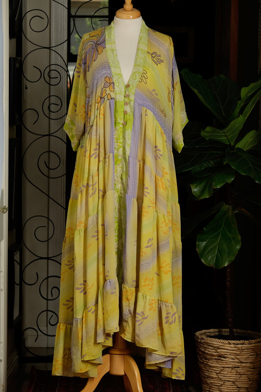 Easy Dress in Spring Violet