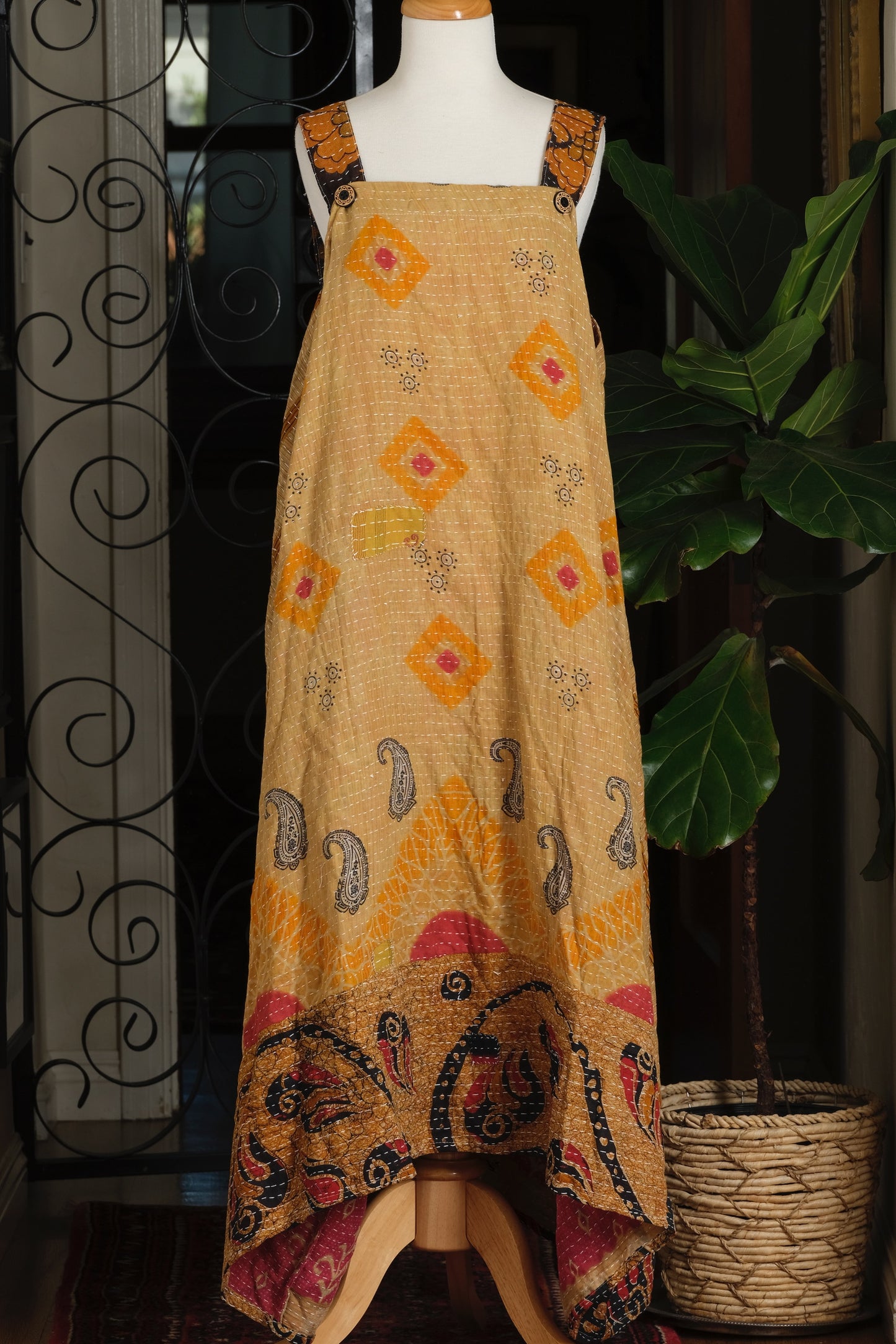 Button Kantha Maxi Dress in Gold Diamond