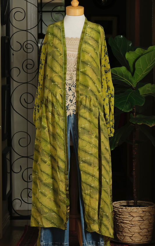 Evermore Duster in Green Daisy