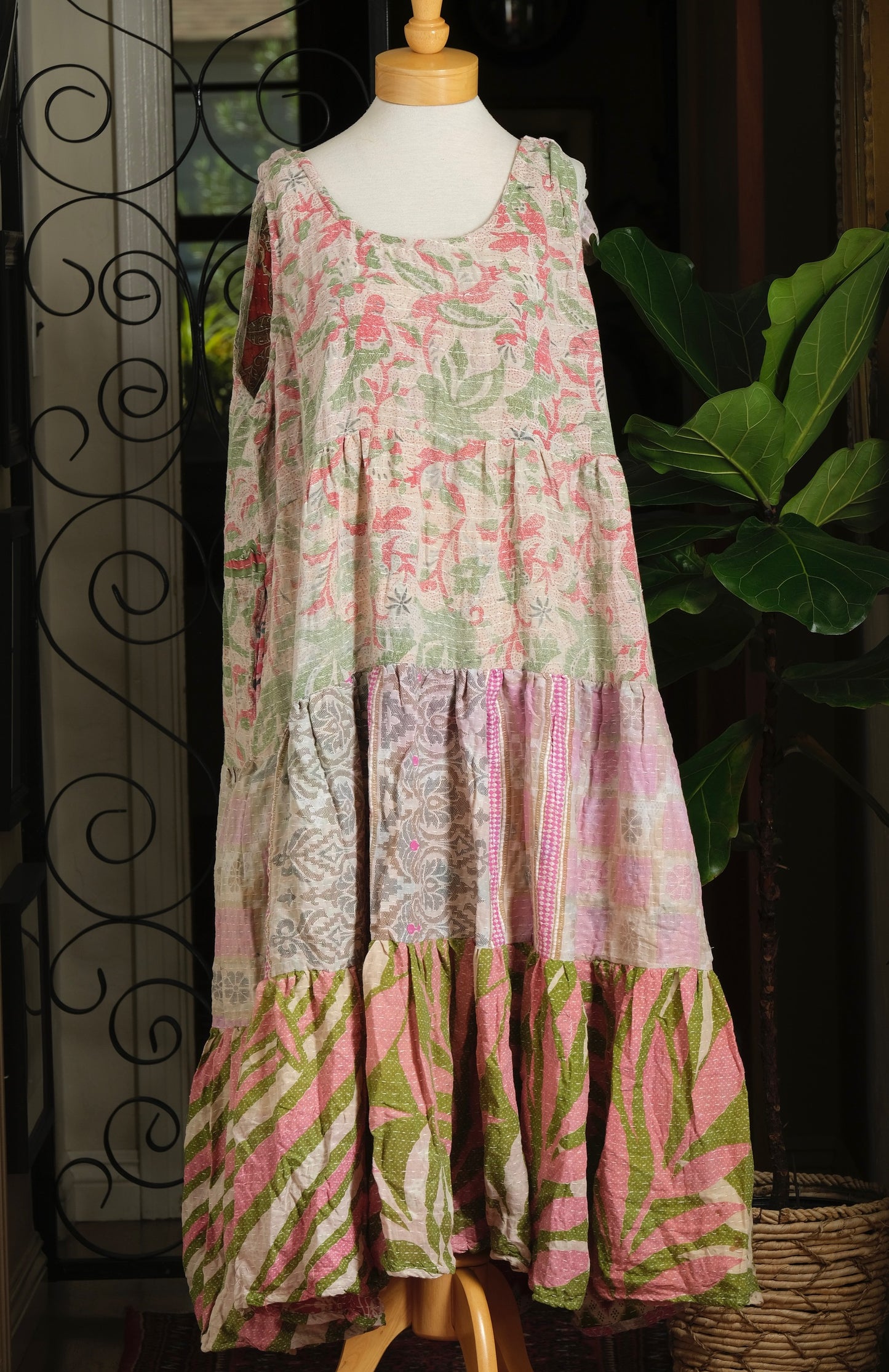 Kantha Celestial Maxi in Pink Bird