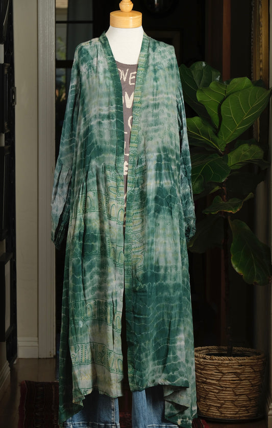 tie dye
san diego style
san diego boutique
San Diego
pockets
NewArrival
limitededition
le bel age
kantha bae duster
kantha bae
kantha
jade green
jade
Fashion
everydayluxe
evermore duster
duster
colorful clothes
chateau bel age
bohemian style