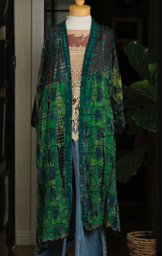 Smoke Duster in Emerald Lotus