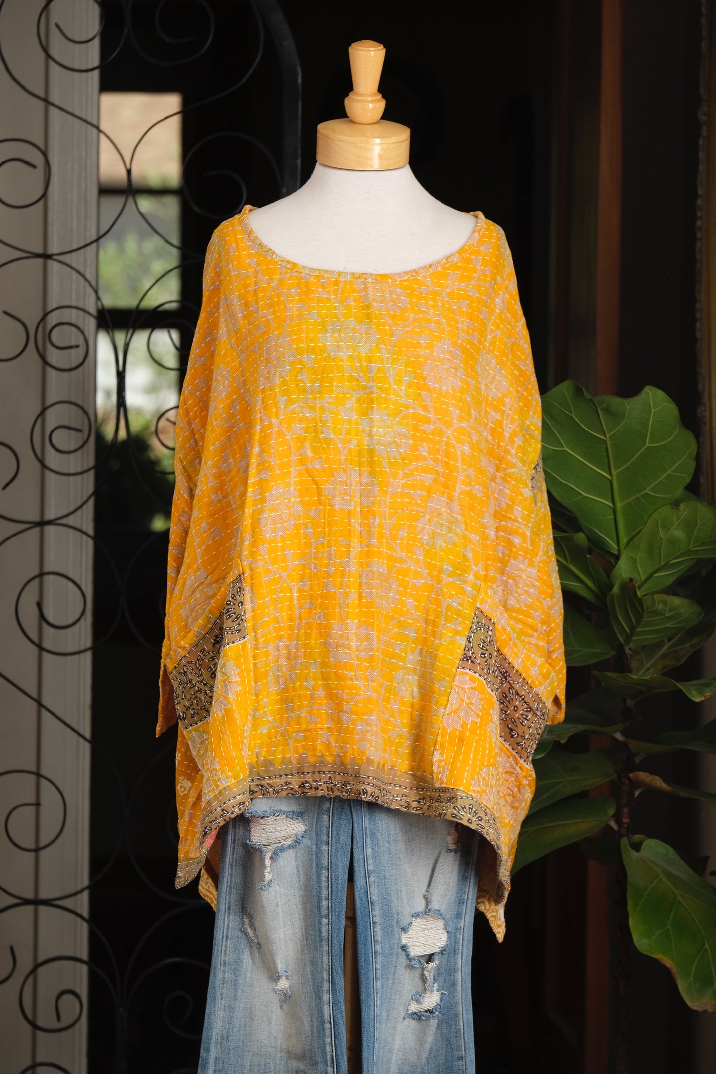 Kantha Pullover in Pockets Full of Sunshine