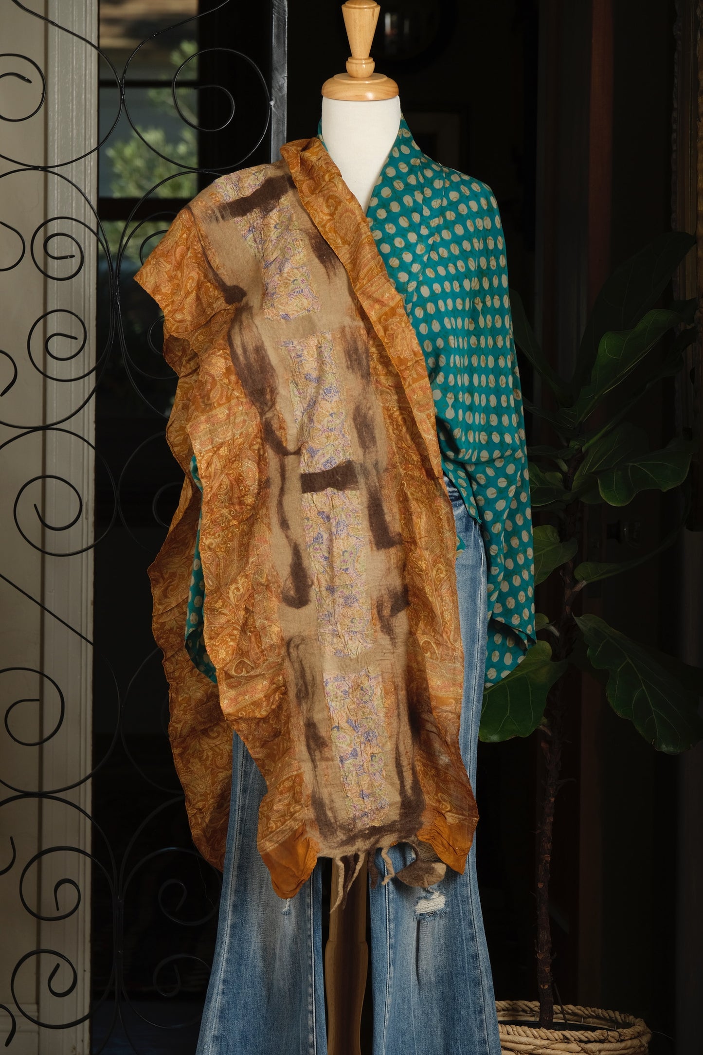 Lotus Scarf in Cocoa and Caramel