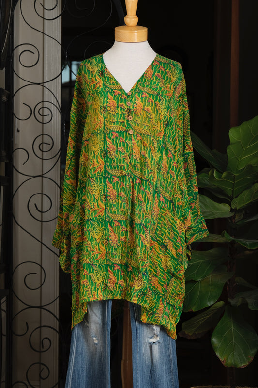 Split Tunic in Green Field