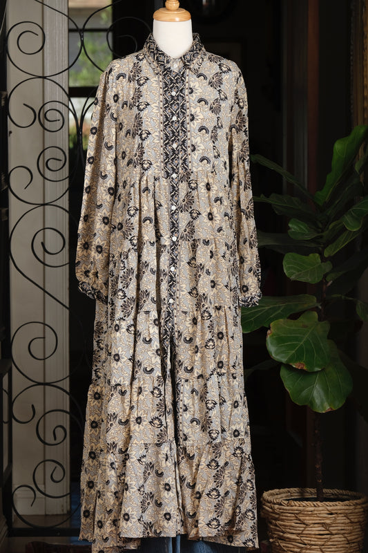 The Tate Dress in Gray Lotus