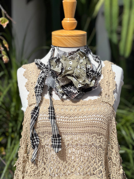 Tattered Rose in Plaid Sage Flower