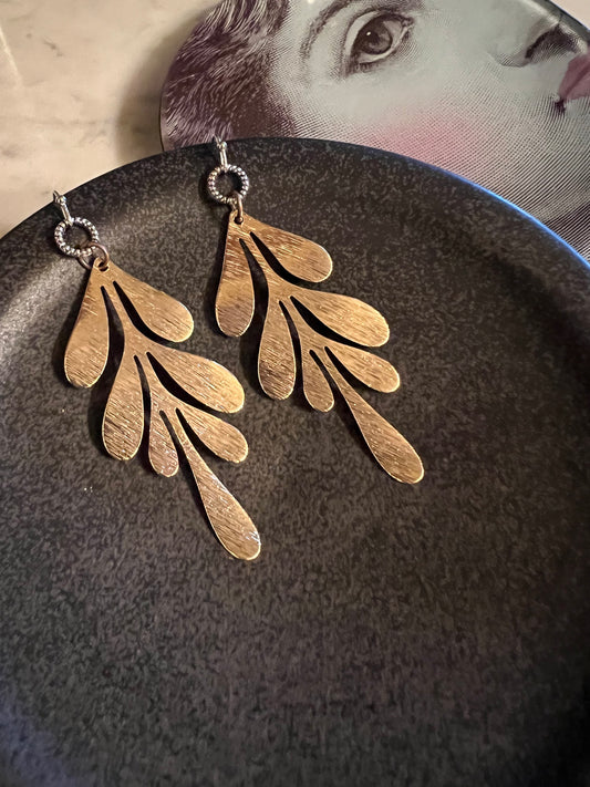 Gold Leaf Earring