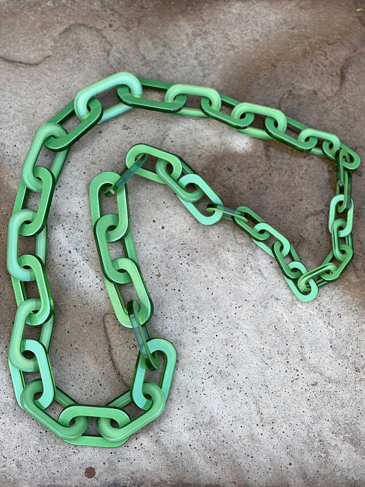 Chain Link Necklace in Agave
