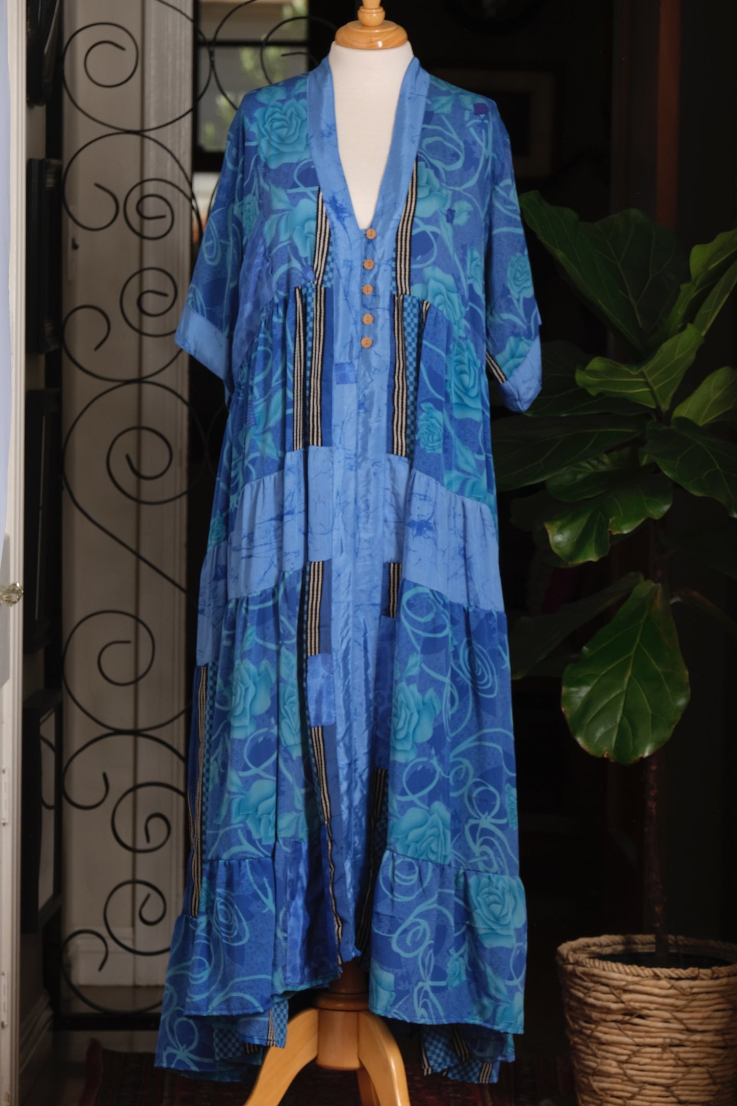 Easy Dress in Royal Rose