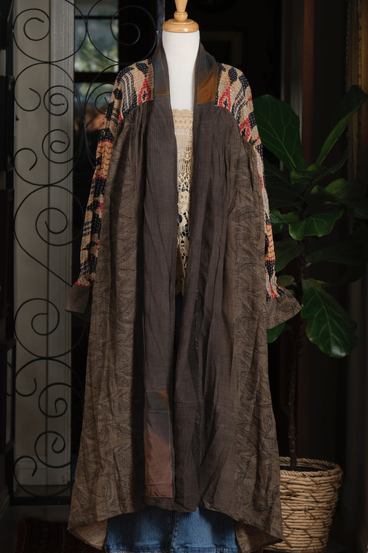 Wanderlust Duster in Tribal Taupe