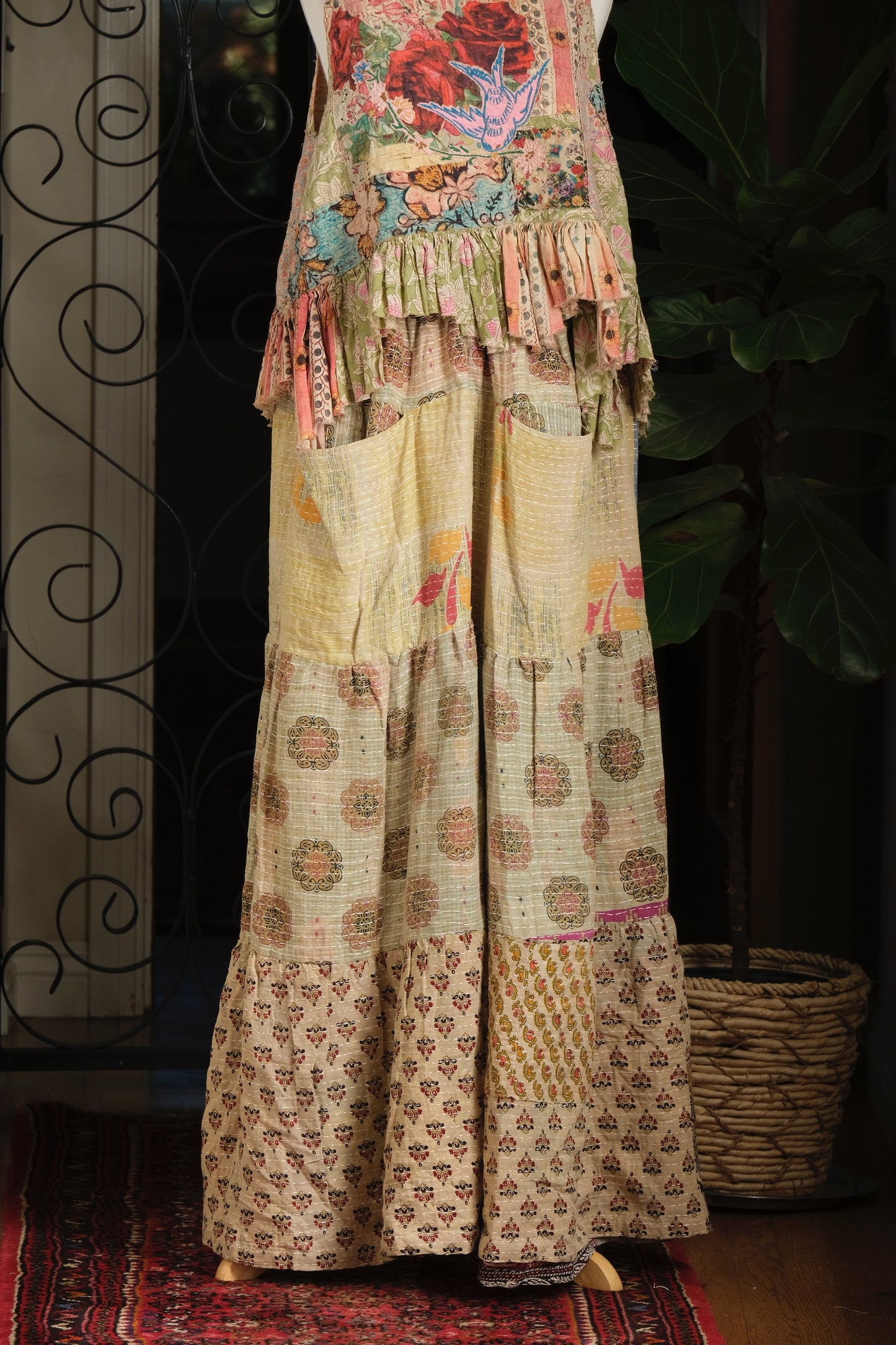 Pocket Pant in Butter and Fleurettes