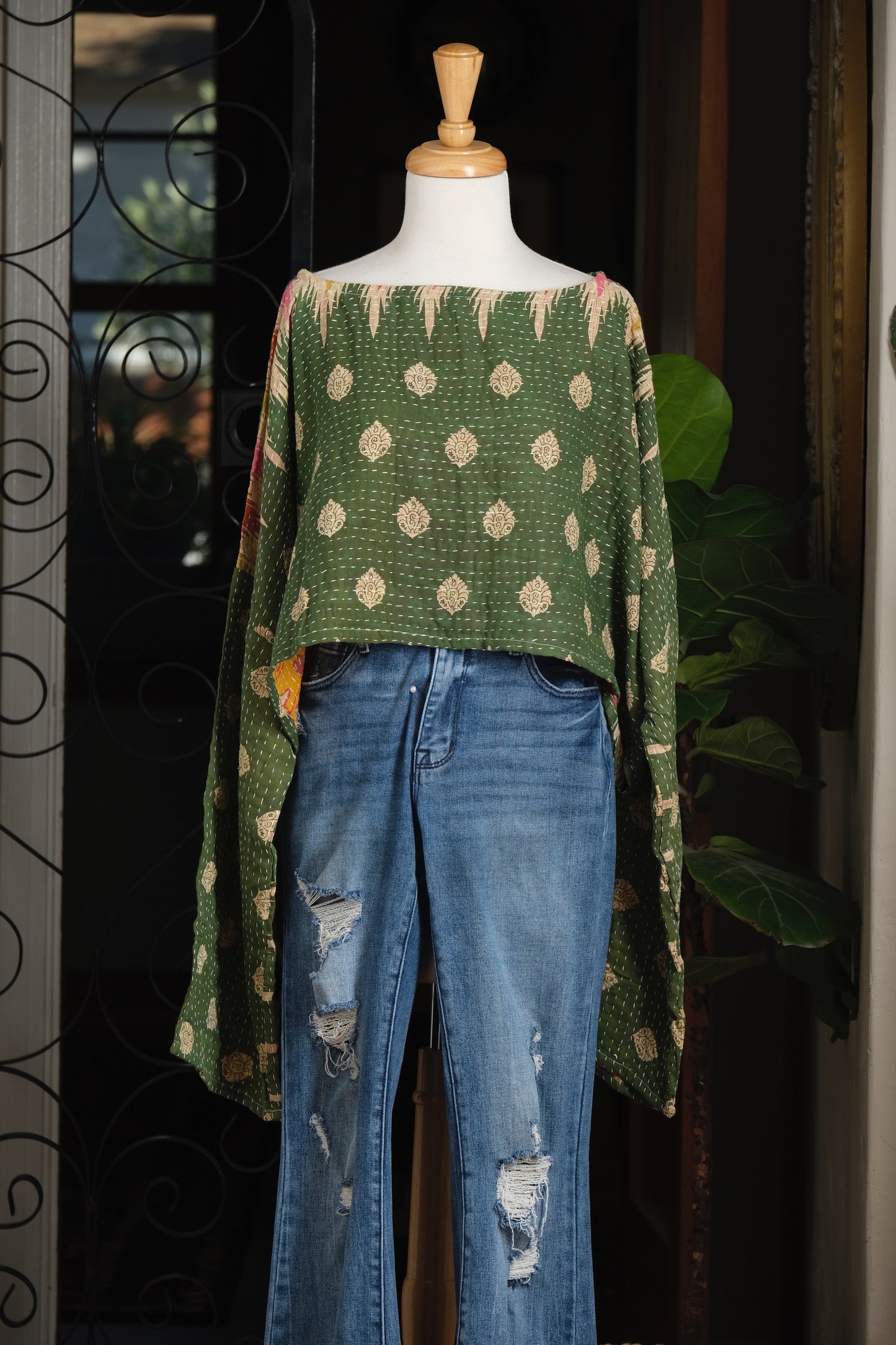 Crop Top in Green Medallion