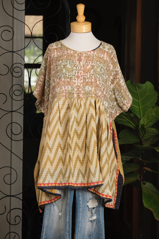 Daydreamer Mini in Golden Deer