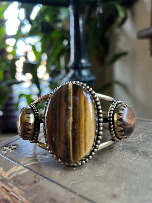 Del Ray Cuff in Stripe Tiger Eye
