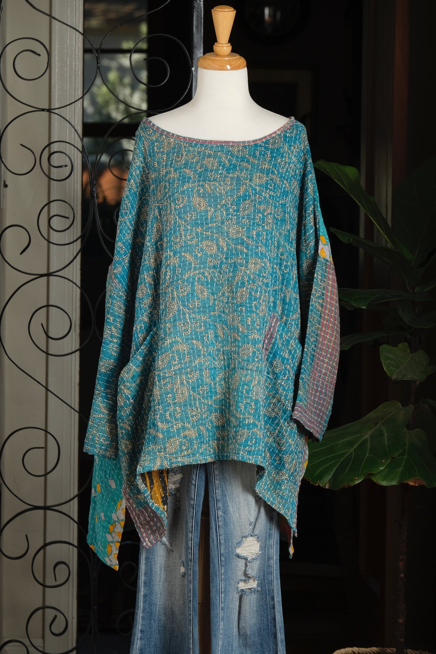 Kantha Dream Pullover in Turquoise Vine