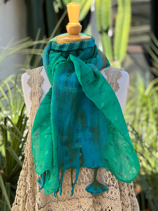 Lotus Scarf in Turquoise Valley