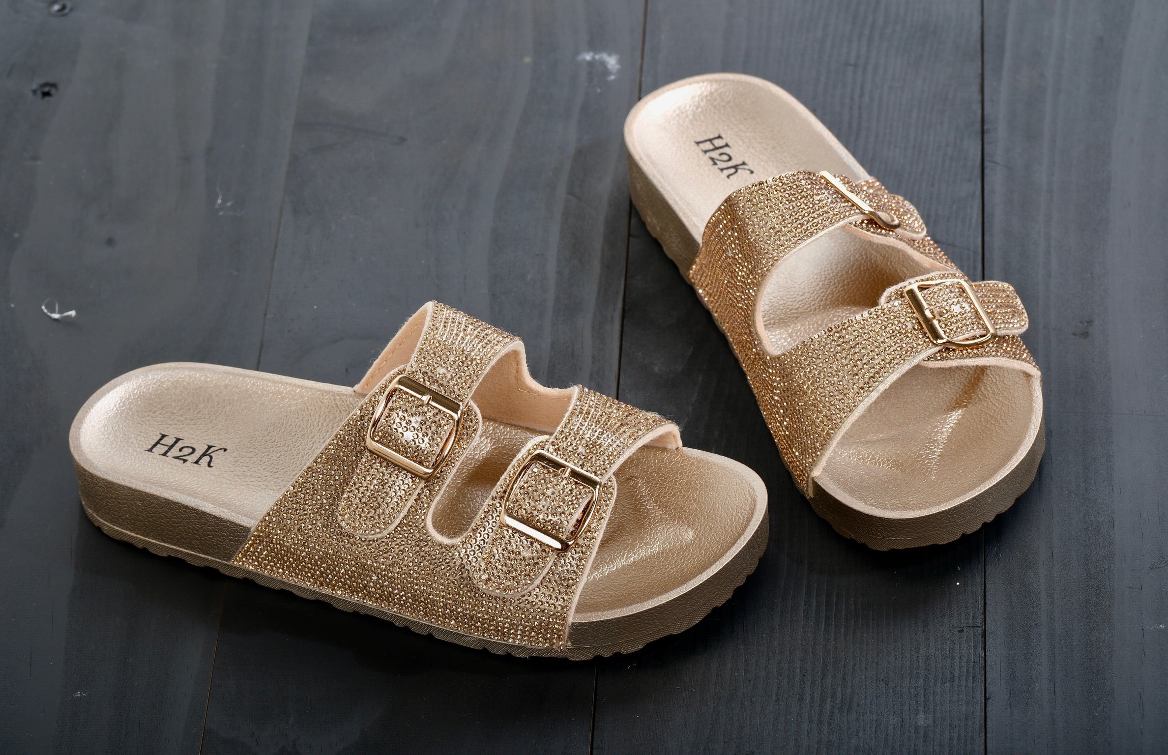 Gold Slides Chateau Bel Age Boutique Gold Slides Chateau Bel Age Boutique