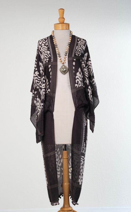 Lost and Found Duster in Vintage Black