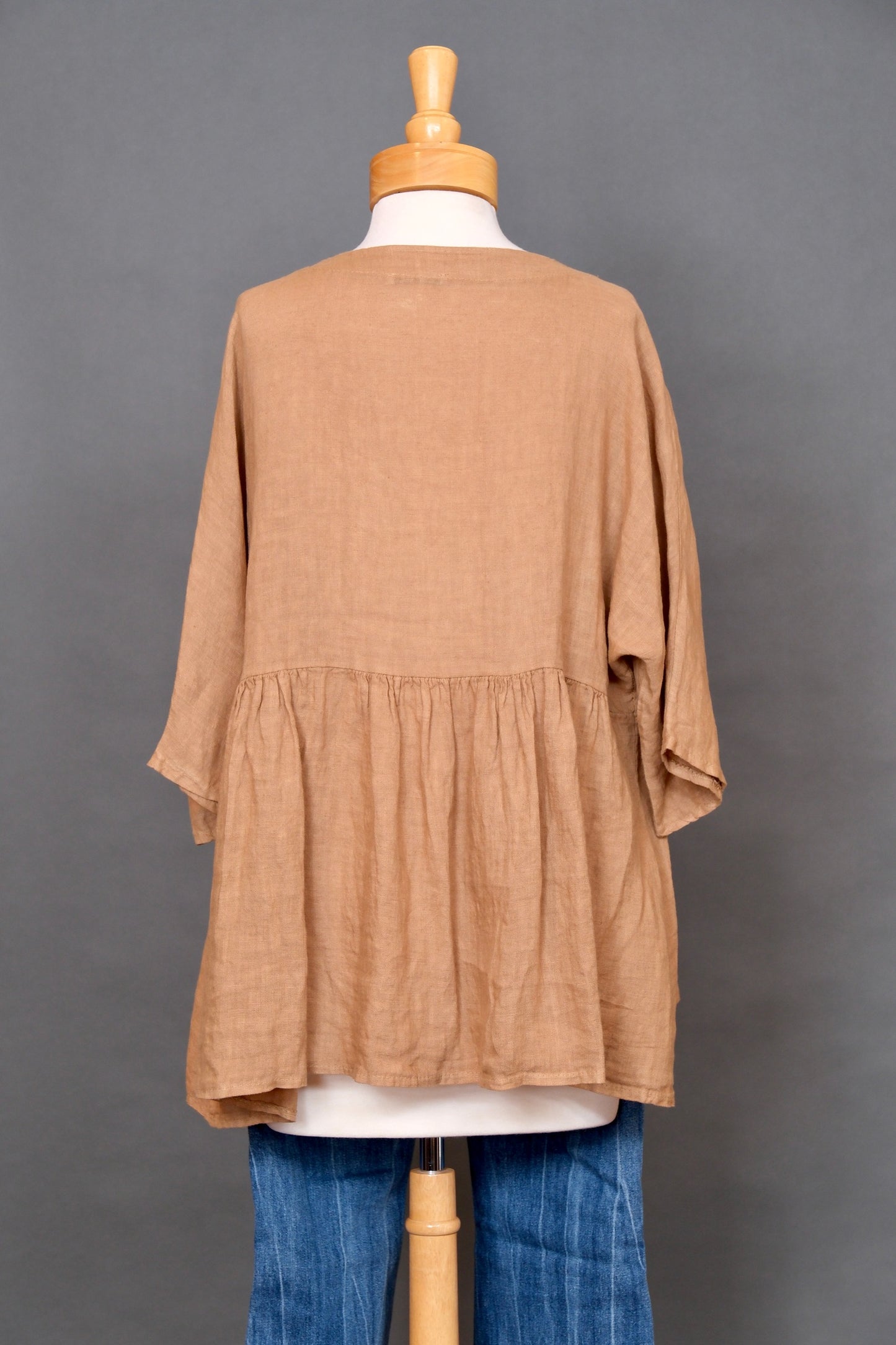 Ava Top in Latte