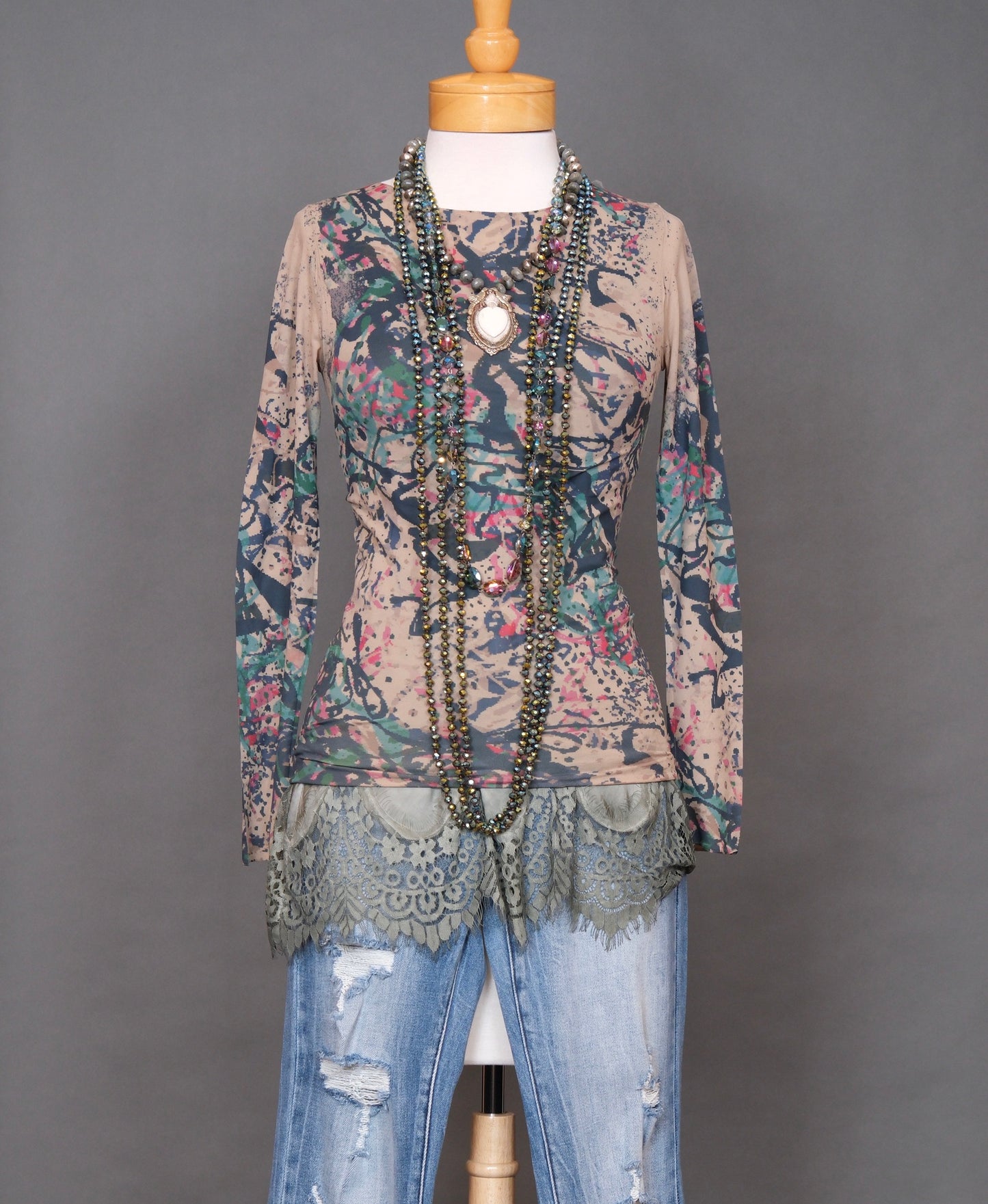 Pixe River Mesh T