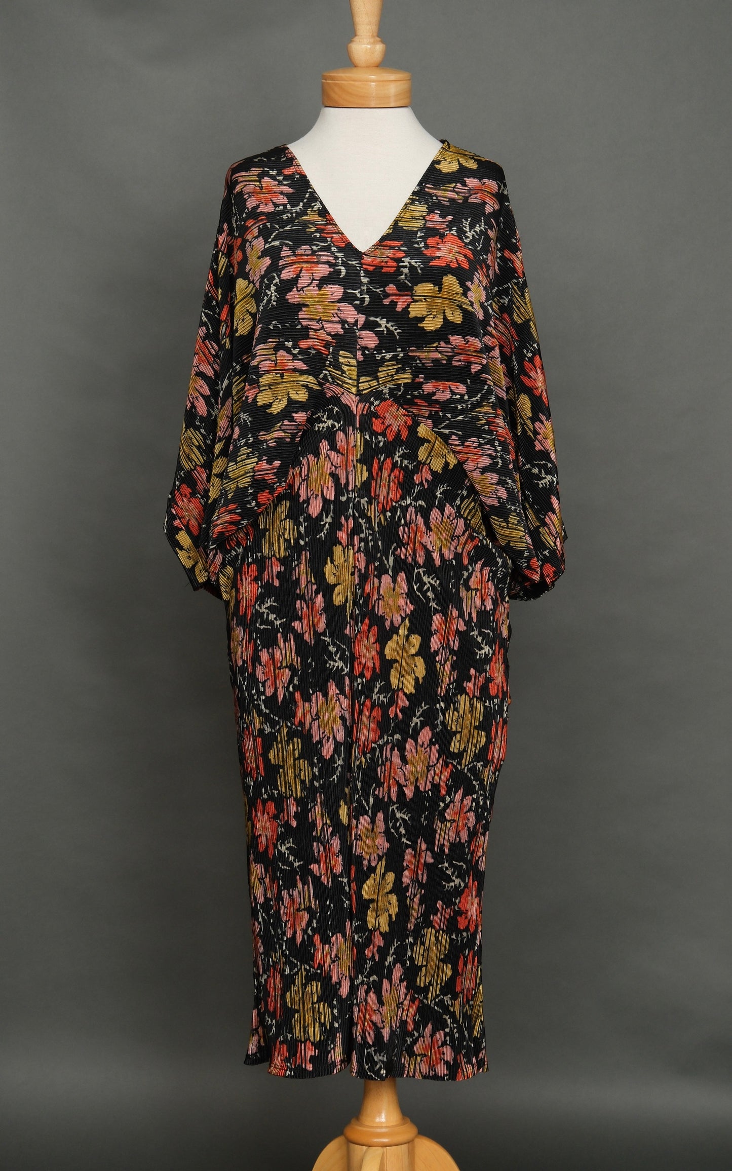 Easy Dress in Black Floral