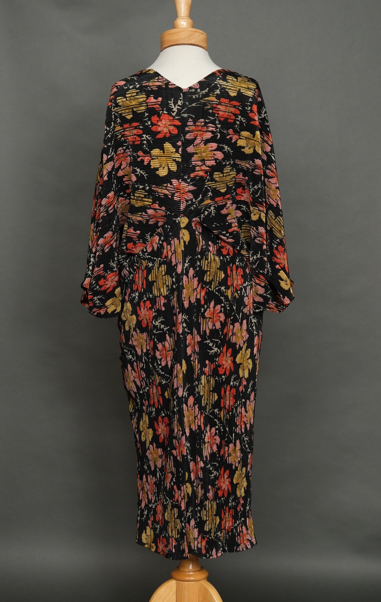 Easy Dress in Black Floral