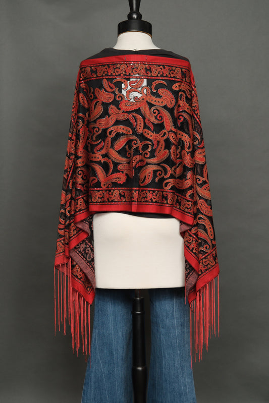 Hypnotic Topper in Red Magic