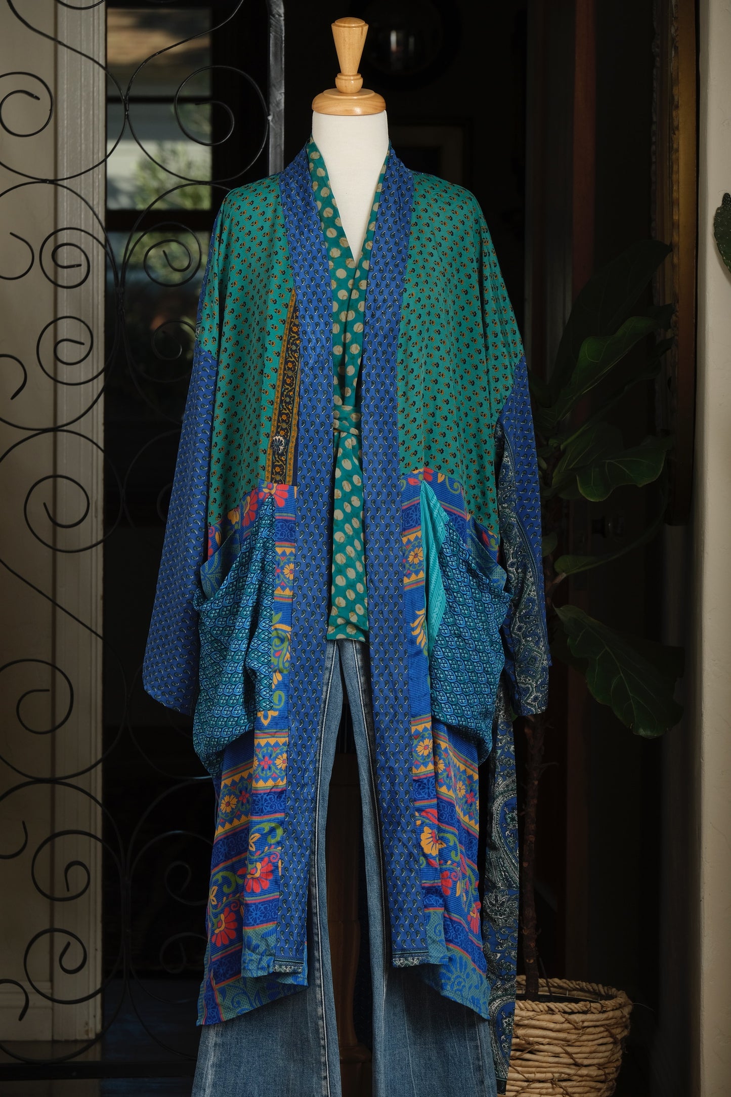 Silky Pocket Duster In Green Royal