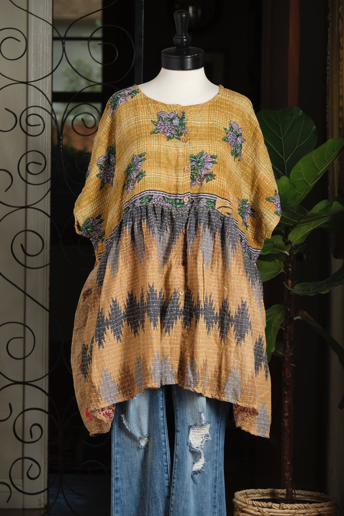 Button Down Mini in Pocket Full of Posies