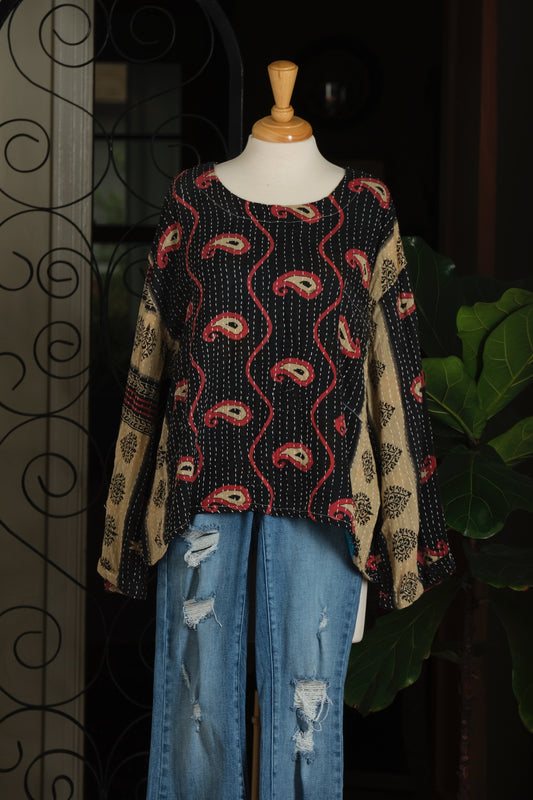 Wander Pocket Top in Red Paisley